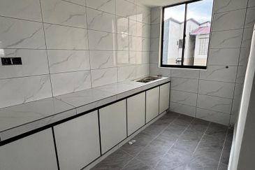 Bandar Baru Seri Alam