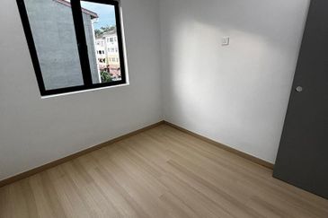 Bandar Baru Seri Alam