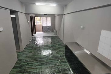 Flat Tasek 64, Bandar Baru Seri Alam