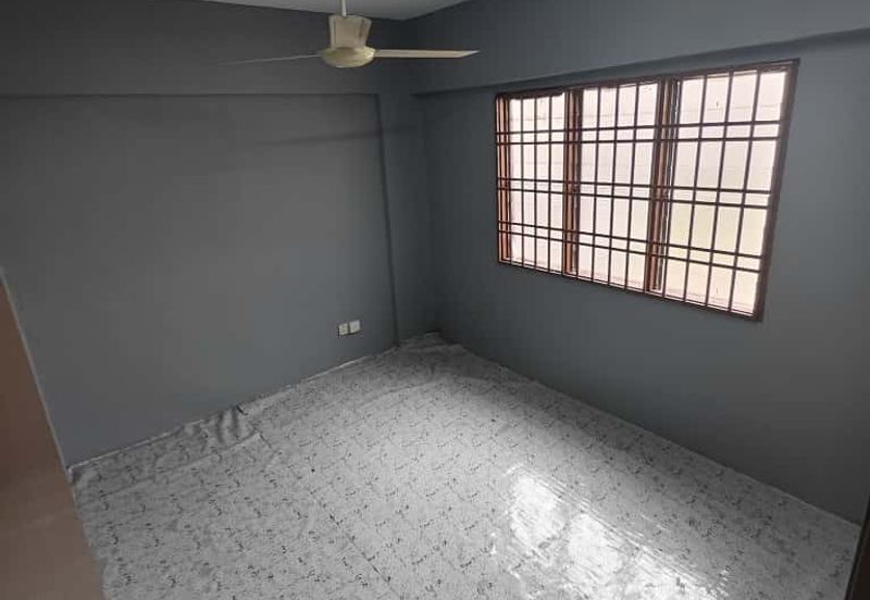 Flat Tasek 64, Bandar Baru Seri Alam