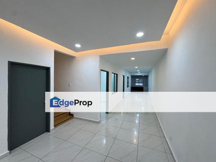 Double storey terrace house in Taman Desa Harmoni for sale , Johor, Masai