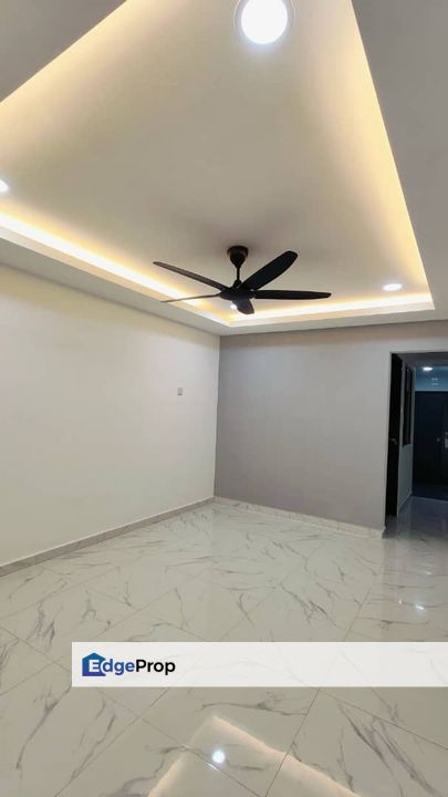 Double storey low cost terrace house in Taman Sri Makmur for sale , Johor, Pontian