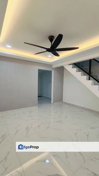 Double storey low cost terrace house in Taman Sri Makmur for sale , Johor, Pontian