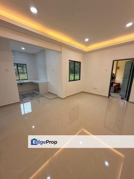 2 bedrooms in Pangsapuri Merak (Kangkar Pulai)for sale , Johor, Johor Bahru