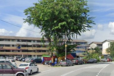 Flat Taman Ungku Tun Aminah