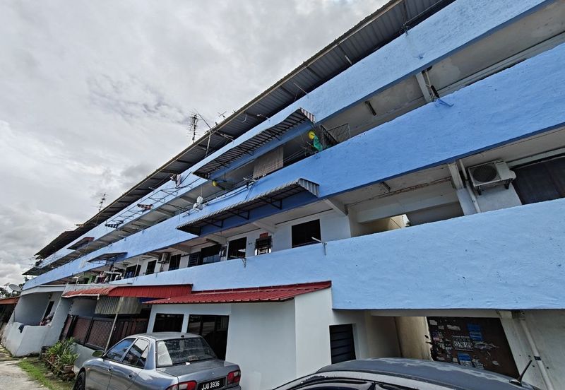 Flat Taman Ungku Tun Aminah