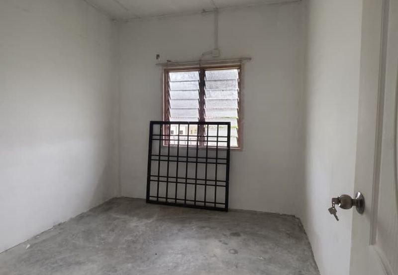 Pangsapuri Merak Kangkar Pulai