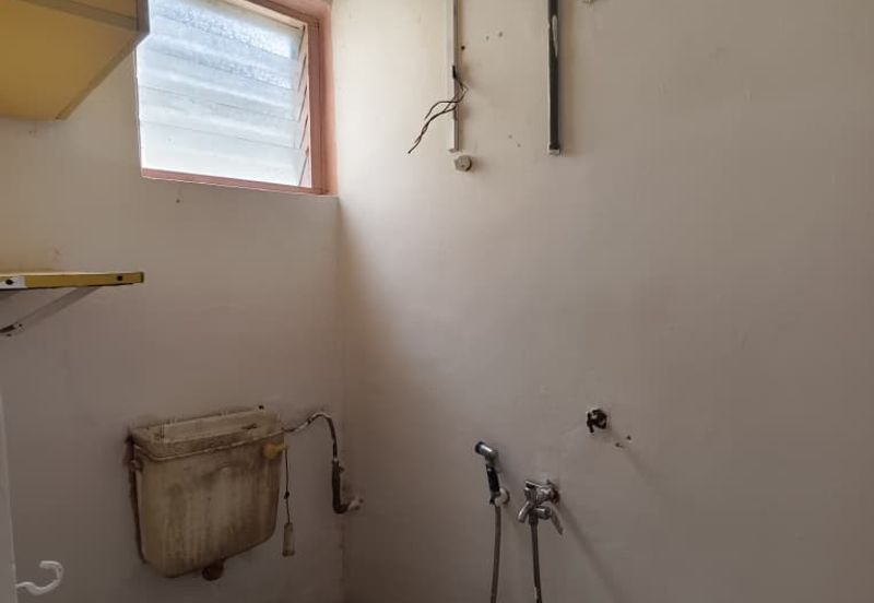 Pangsapuri Merak Kangkar Pulai