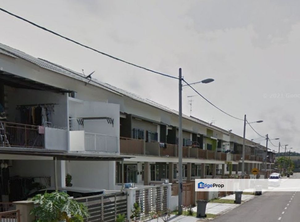 Double storey terrace house in Taman Scientex Jaya for sale , Johor, Senai