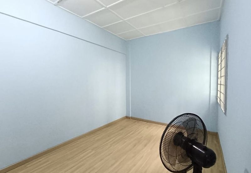 Lily & Jasmine Apartment