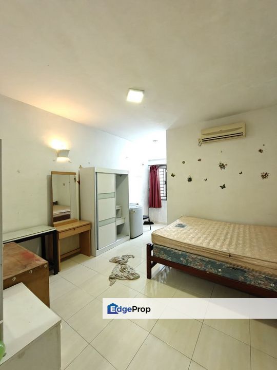 2 bedrooms unit in The Embassy suites for rent , Johor, Johor Bahru