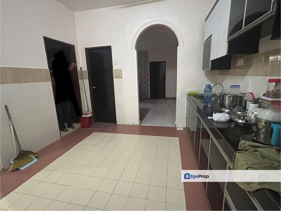 Double storey terrace house in Taman Nusa Damai for sale , Johor, Pasir Gudang