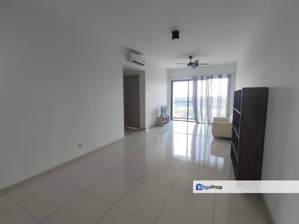 2 bedrooms unit in The raffles suites for sale, Johor, Skudai