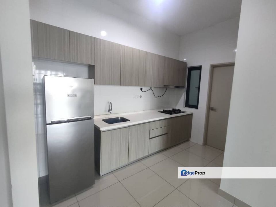 2 bedrooms unit in The raffles suites for sale, Johor, Skudai