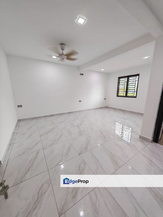 Double storey low medium cost terrace house in Taman Nusantara for sale , Johor, Gelang Patah