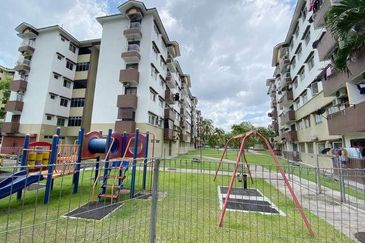 Sri Kenari Apartment