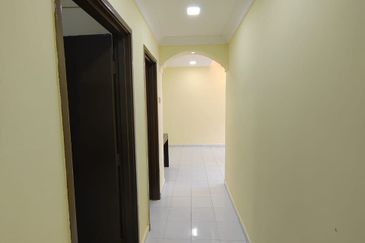 Sri Kenari Apartment