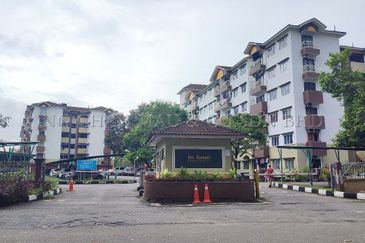 Sri Kenari Apartment