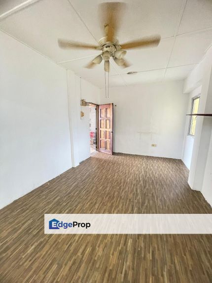 Flat in Taman Jaya Mas for sale , Johor, Skudai
