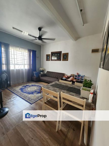 3 bedrooms unit in Pangsapuri Taman Seri Setanggi for sale, Johor, Johor Bahru