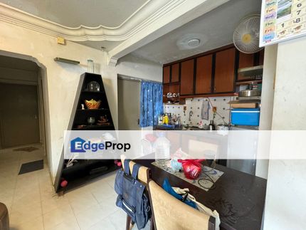 3 bedrooms flat in Taman Daya for sale, Johor, Johor Bahru