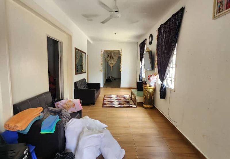 Single Storey Terrace House corner lot in Taman Bukit Indah for sale
