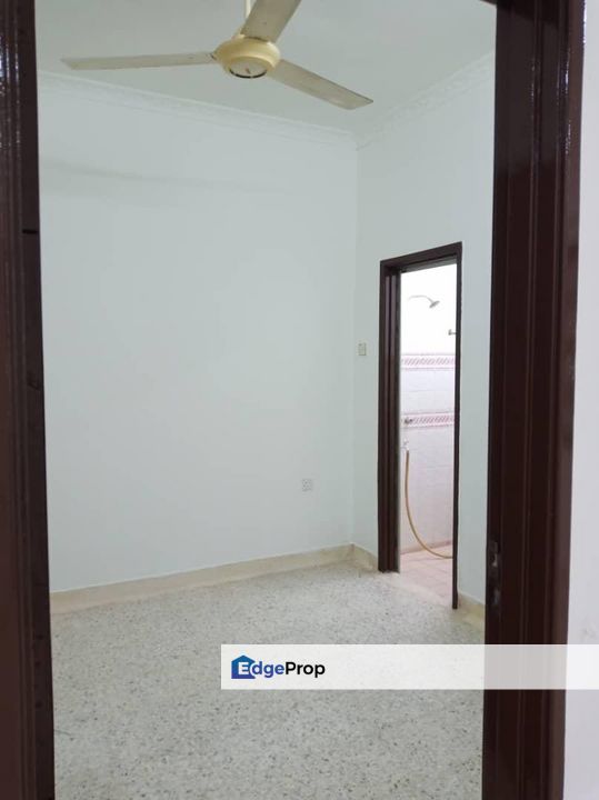 Single Storey Terrace House in Taman pasir putih for sale , Johor, Pasir Gudang