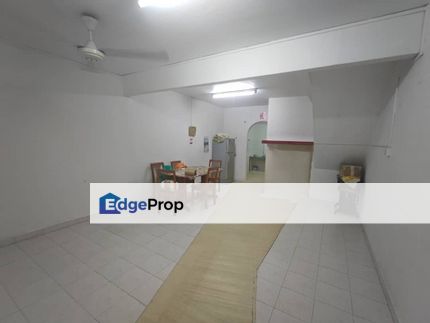 Double Storey Low Cost Terrace House in Taman Desa Cemerlang for sale , Johor, Ulu Tiram