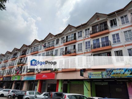 Shop apartment in Taman Tampoi Indah for sale , Johor, Johor Bahru