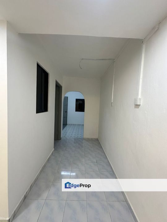 Double storey low medium cost terrace house in Taman Sri Skudai for sale , Johor, Skudai