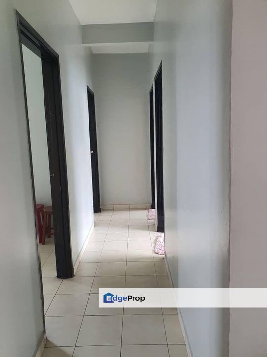 3 bedrooms in Nusa Perdana Serviced Apartment for sale , Johor, Gelang Patah