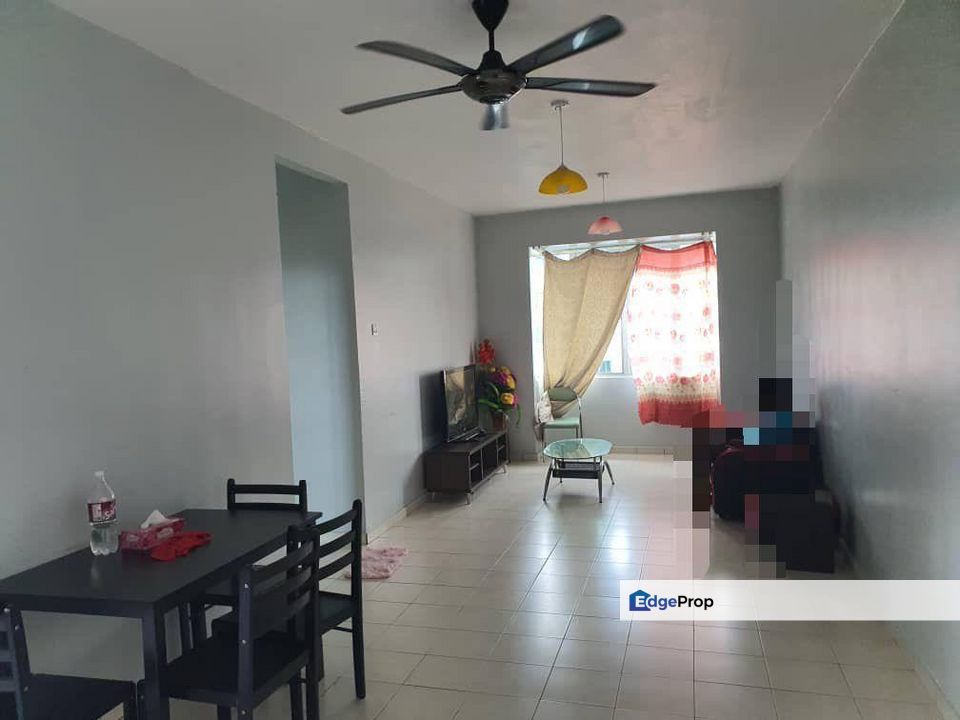 3 bedrooms in Nusa Perdana Serviced Apartment for sale , Johor, Gelang Patah