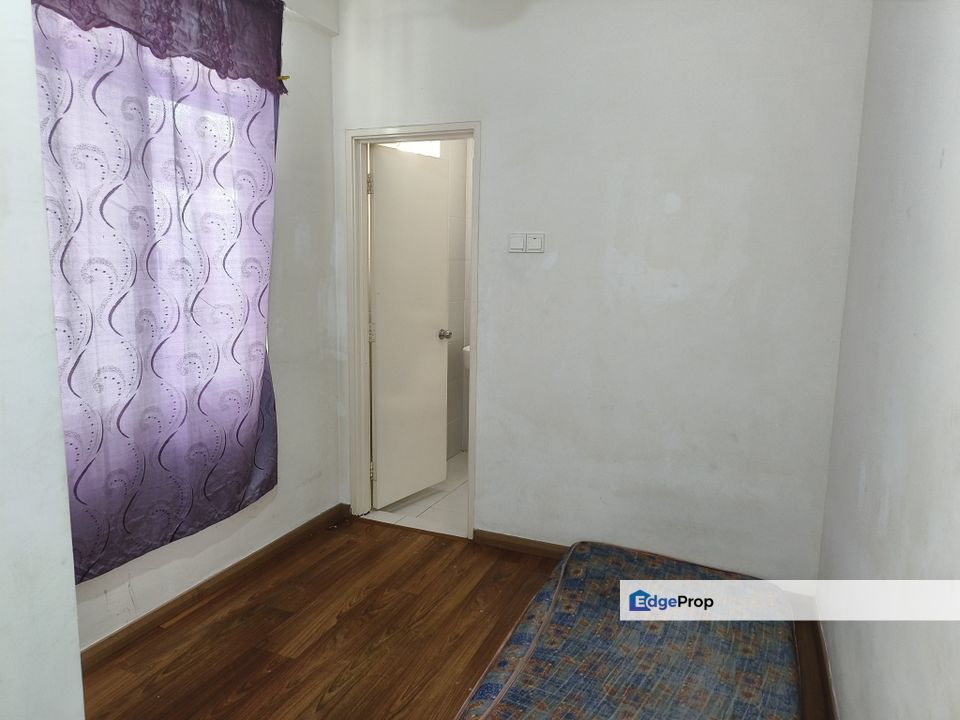 5 bedrooms penthouse in Nusa Heights for sale, Johor, Gelang Patah