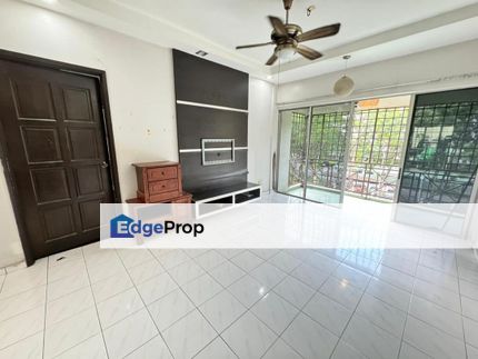 3 bedrooms unit in Lily & Jasmine Apartment for sale , Johor, Tampoi