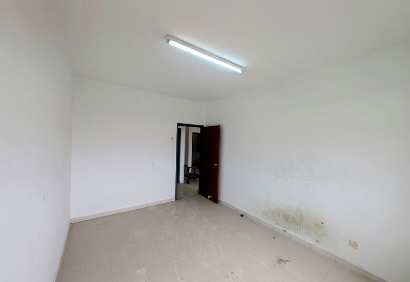 Villa Krystal, Bandar Selesa Jaya