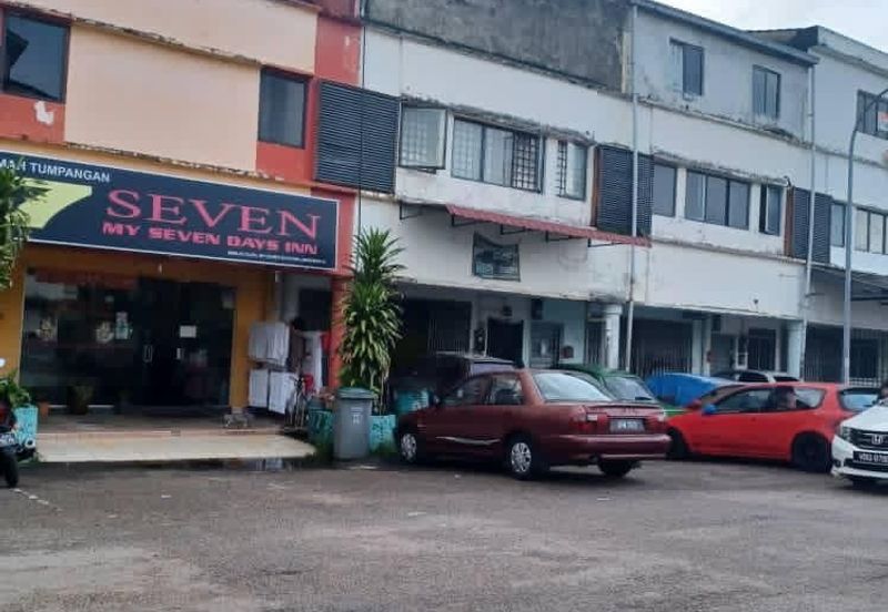 Bina Park, Bandar Seri Alam