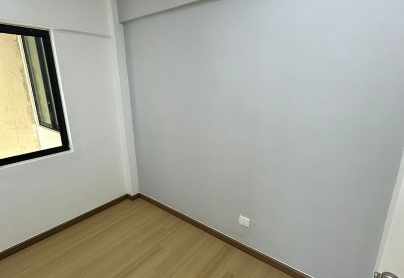 Flat Taman Plentong Utama