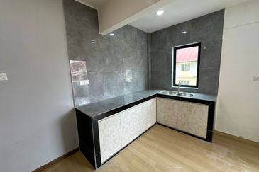 Flat Taman Plentong Utama