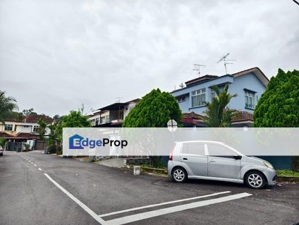 Double storey terrace house in Taman Pulai Utama for sale , Johor, Skudai