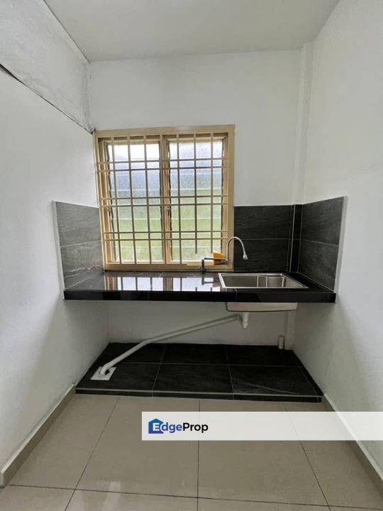 Flat in Pangsapuri Merak Kangkar Pulai for sale , Johor, Johor Bahru
