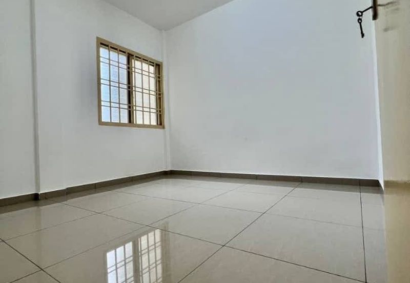 Pangsapuri Merak Kangkar Pulai