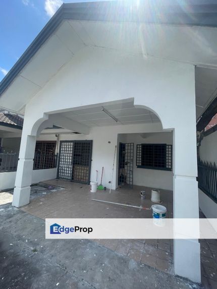 Double storey terrace house in Taman Senai Jaya for sale , Johor, Senai