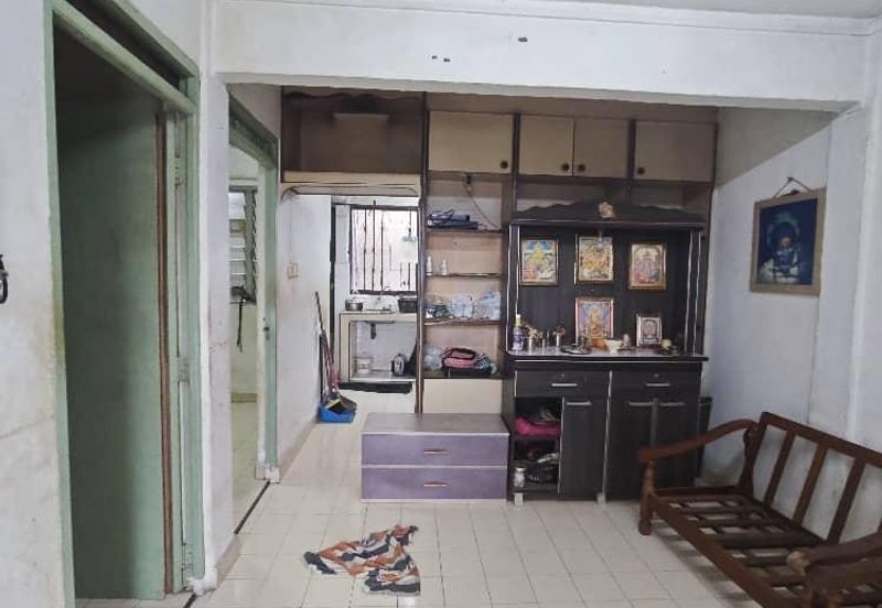 Flat Taman Ungku Tun Aminah