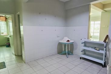 KONDOMINIUM DAMAIPURI