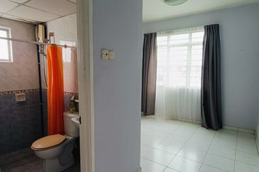 KONDOMINIUM DAMAIPURI