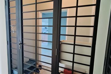 KONDOMINIUM DAMAIPURI