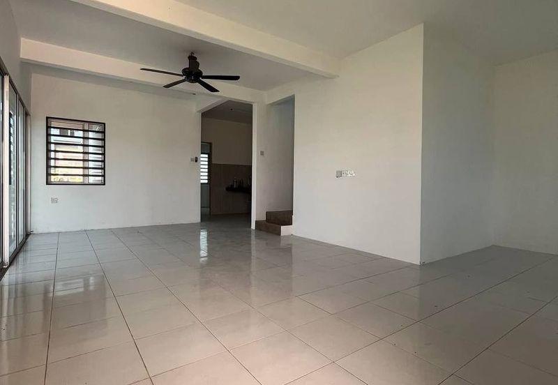 TAMAN SAUJANA HARMONI, BATU GAJAH