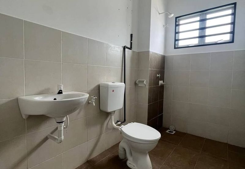 TAMAN SAUJANA HARMONI, BATU GAJAH