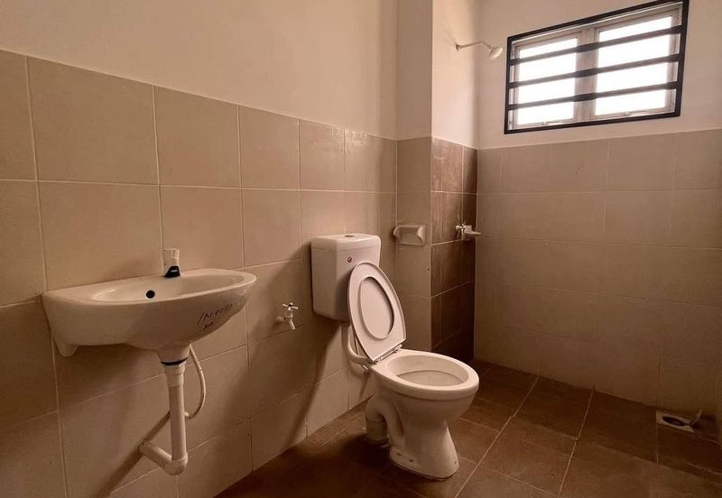 TAMAN SAUJANA HARMONI, BATU GAJAH