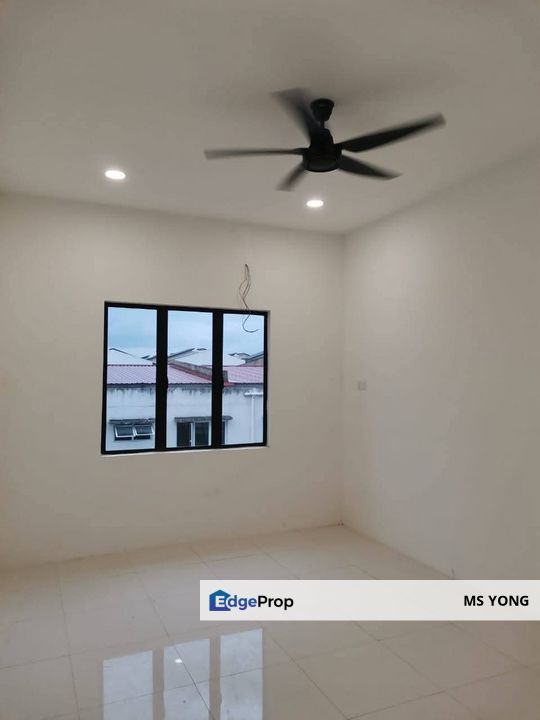 Ipoh South Precinct 2.5 Storey Terraced House For Rent Botani Ipoh Perak , Perak, Ipoh